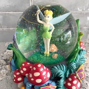 Disney Tinkerbell Snowglobe